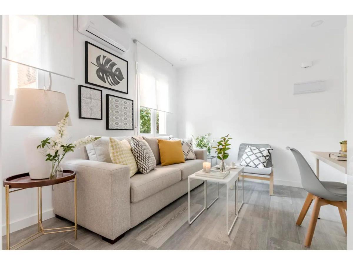 Cozy Studio Madrid Exterior foto